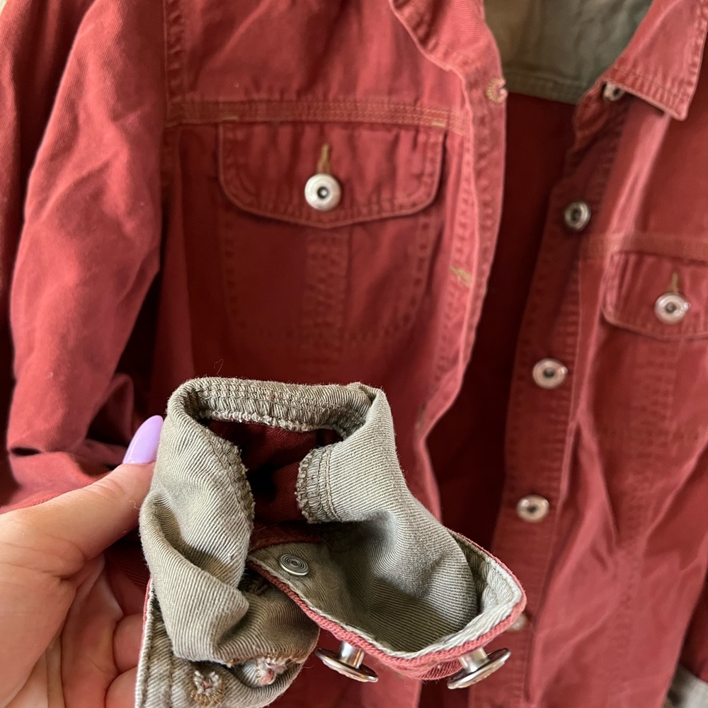 Vintage rust Button up - Picture 3 of 6